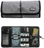 ProCase Organizador de Viaje Enrollable para Accesorios Electrónicos, Bolsa de Transporte de Artilugios, Bolso de Almacenamiento para Cargador/Cables USB/Tarjetas de Memoria SD/Auriculares/Disco Duro -Gris